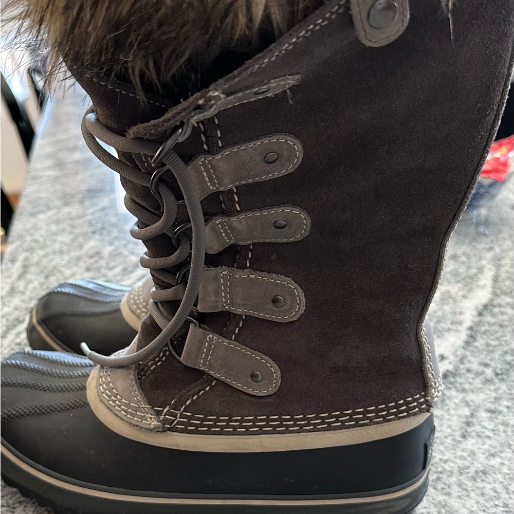 Sorel Women's Boots - Dark Brown and Black